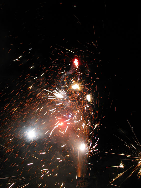 2006 4th of July Fireworks - ./images/IMG_7750.jpg 