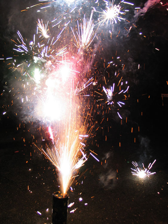 2006 4th of July Fireworks - ./images/IMG_7758.jpg 