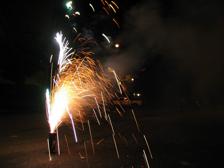 2006 4th of July Fireworks - ./images/IMG_7762.jpg 