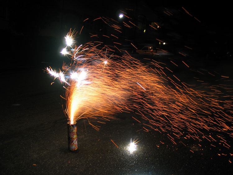 2006 4th of July Fireworks - ./images/IMG_7768.jpg 