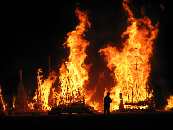 2006 Burning Man - ./images/BurningMan2006_IMG_8633.jpg 